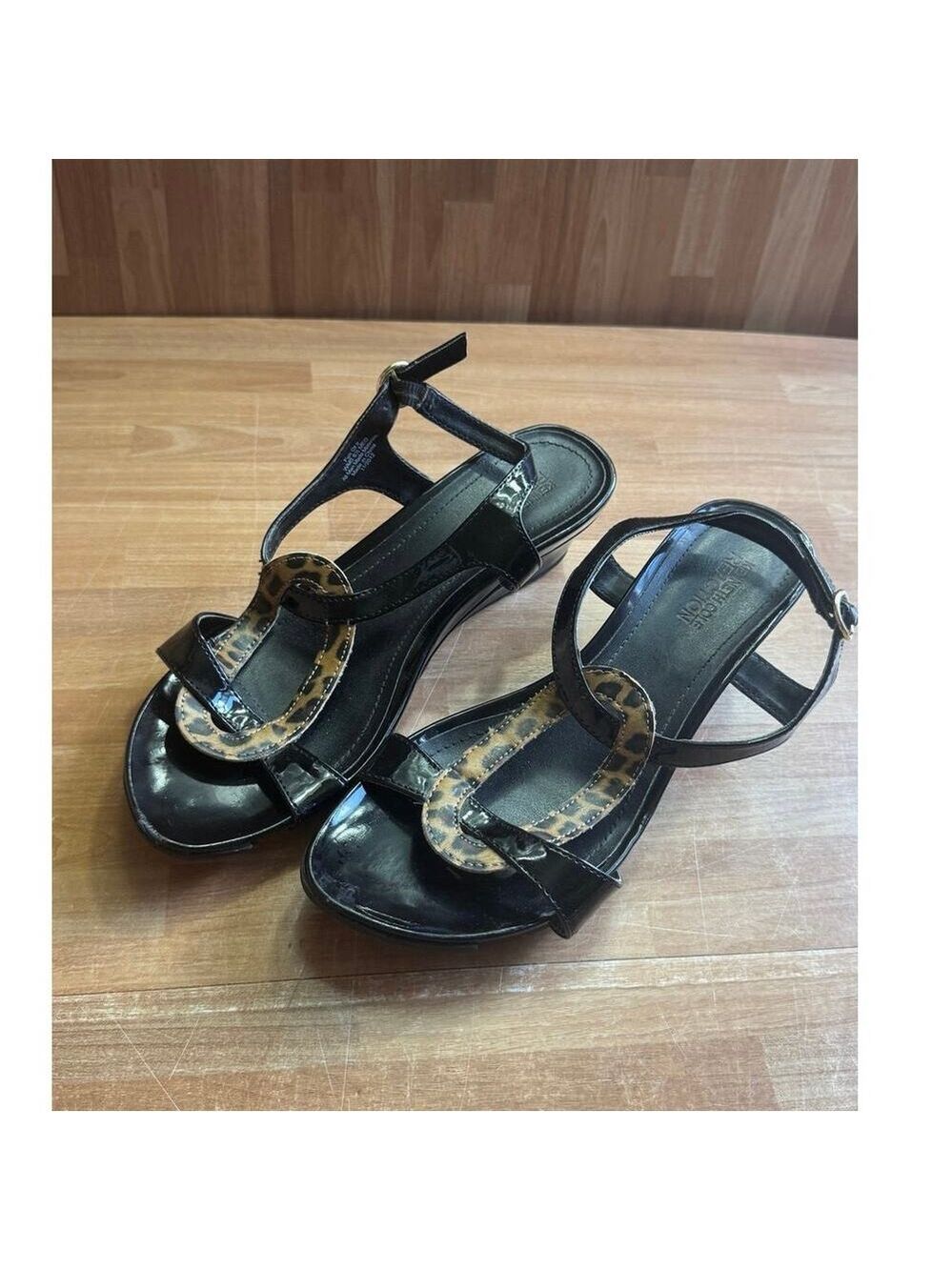 Kenneth Cole Reaction black strappy wedge sandals size 6.5